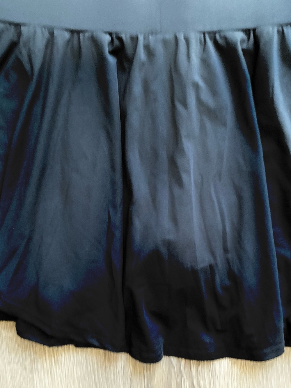 NWT iuga Black Layered Silky Activewear Flared Skirt - Picture 9 of 10